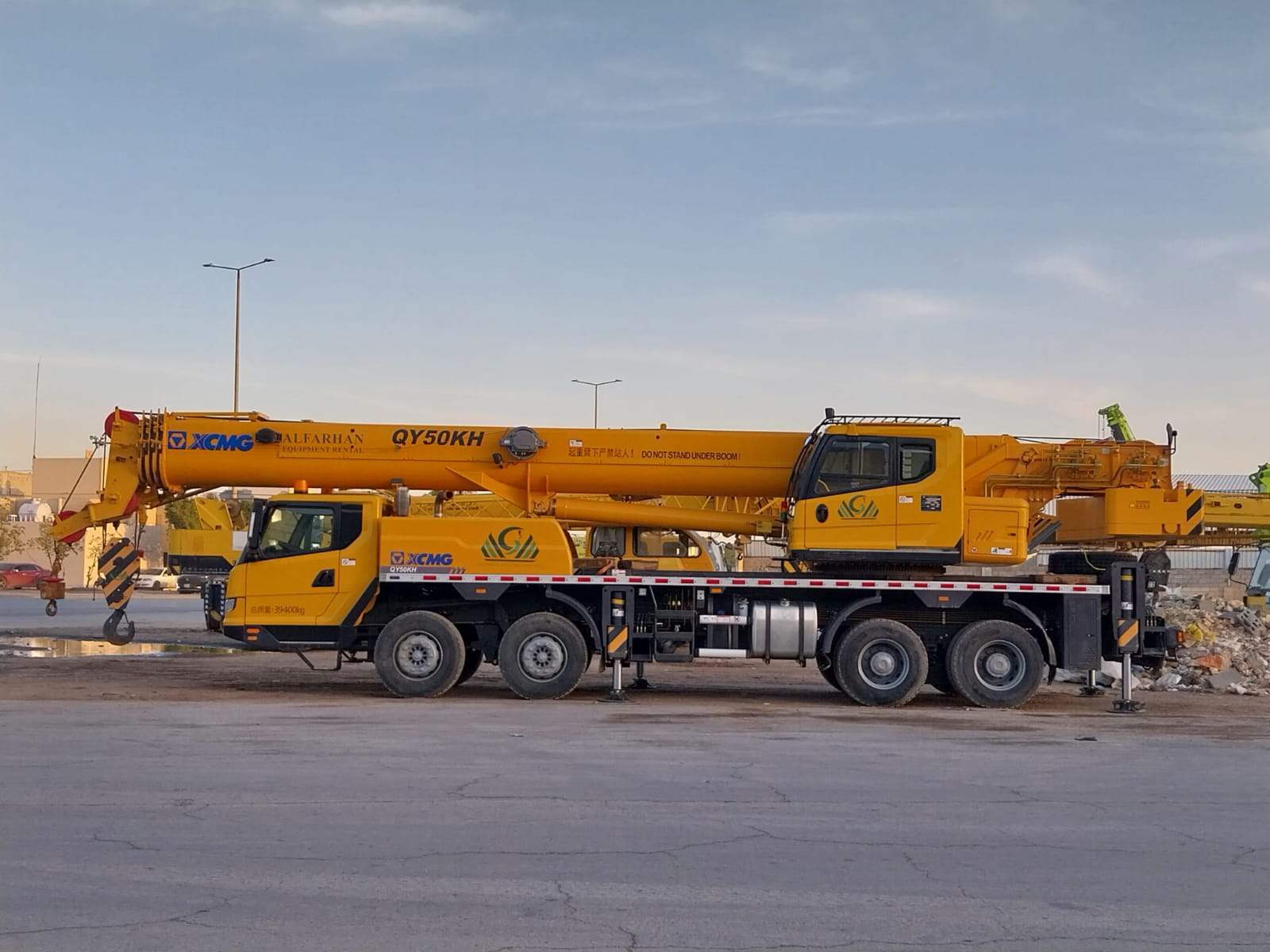 تأجير رافعة متحركة 250 طن